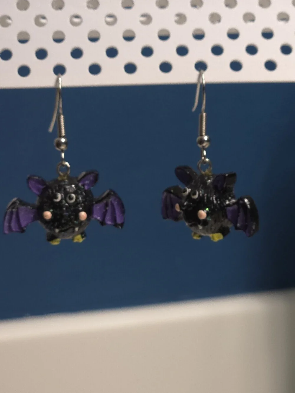 earrings playful black